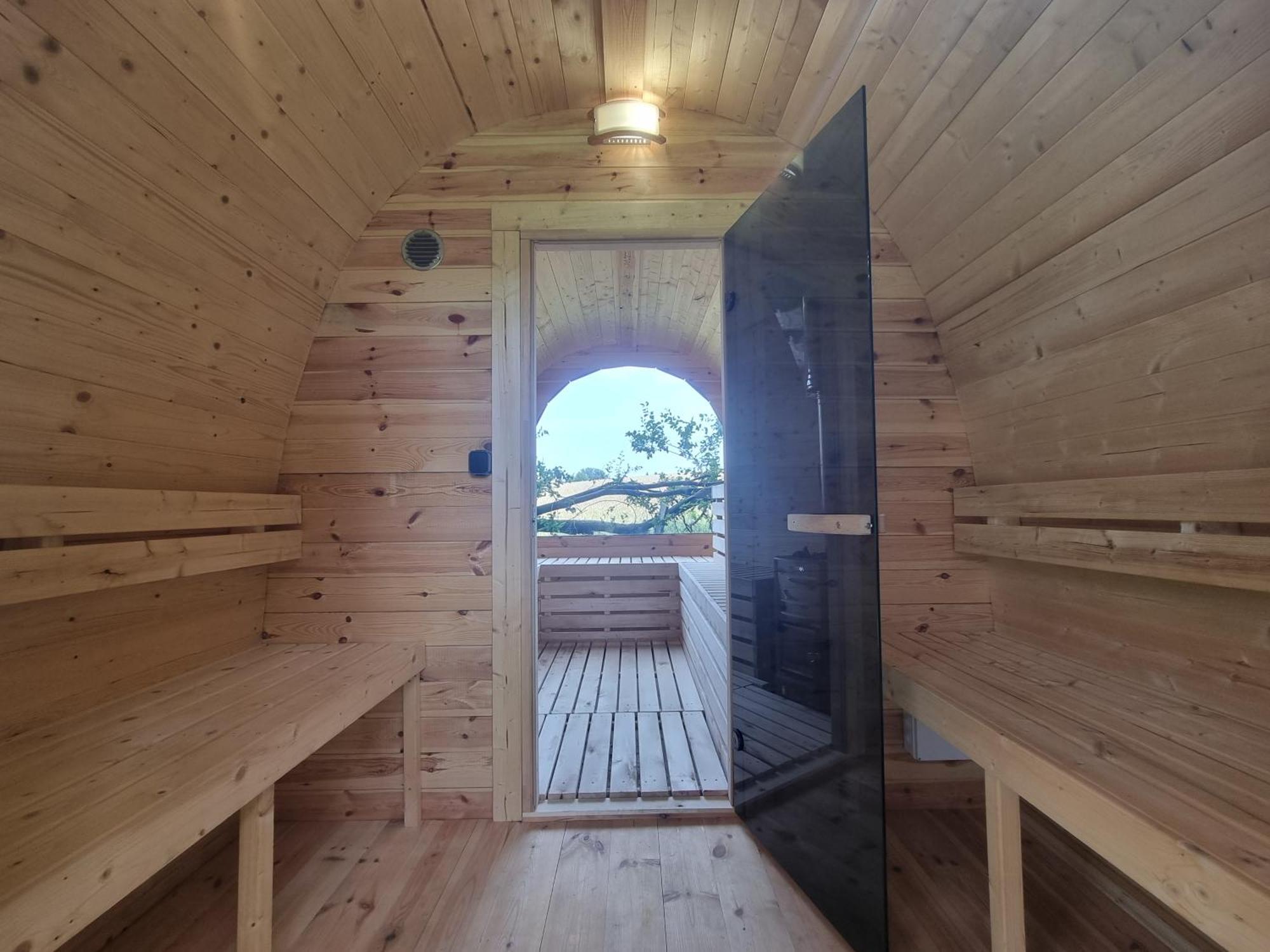 Loft Apartment Mit Grosser Badewanne B Mugeln Екстериор снимка